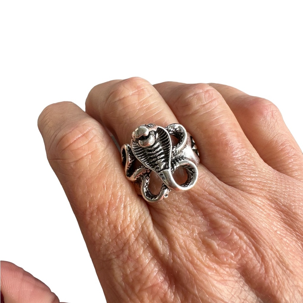 Cobra Silver Open Back Ring